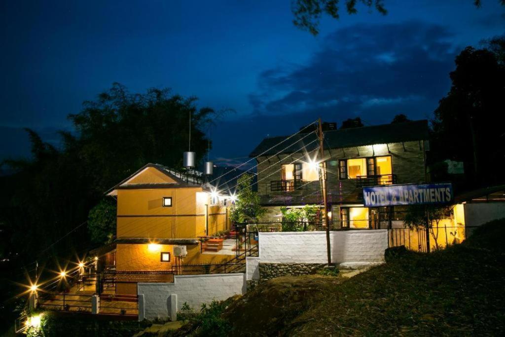 Hotel Tourist Residency Pokhara Exterior foto